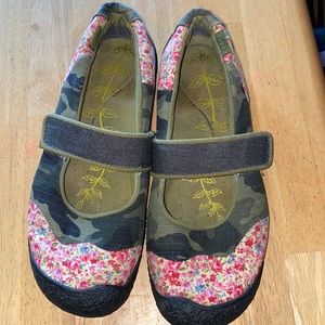 Slip on keen